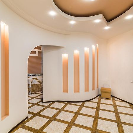 Lux Near Most City With Panoramic Windows 드네프로페트로프스크 외부 사진